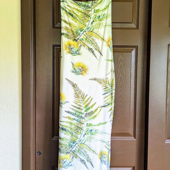 Kahulaleʻa dress Leimakamae in Palapalai and Lehua Mamo - Picture 2 of 8